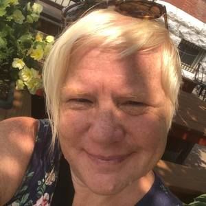 Meet your Posher, Janet